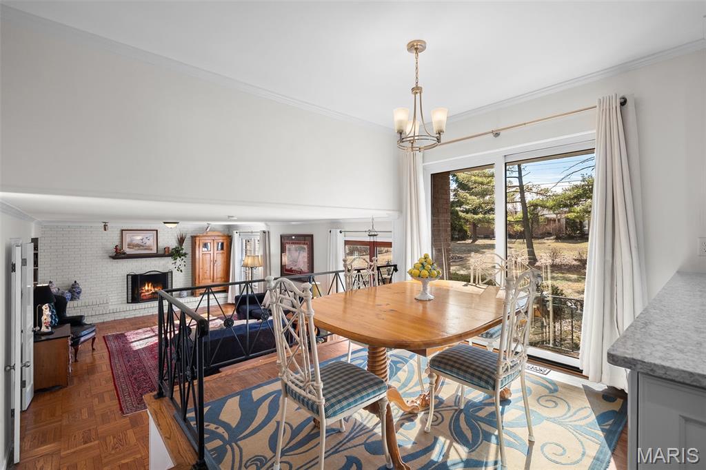 11960 Randy Drive Creve Coeur, MO 63141 - Photo 15 of 37