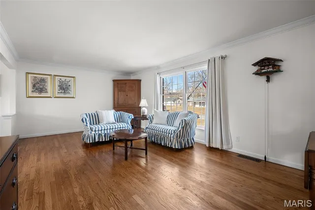 $579,000 | 11960 Randy Drive, Creve Coeur, MO 63141