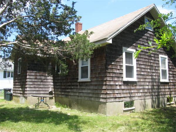 31 Barnes Street Wareham, MA 02571 - Photo 3 of 22 Gallery Image 3