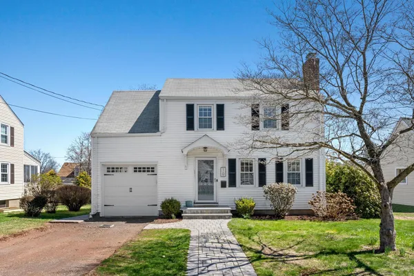 $3,400 | 10 Greenacres Avenue, West Hartford, CT 06107