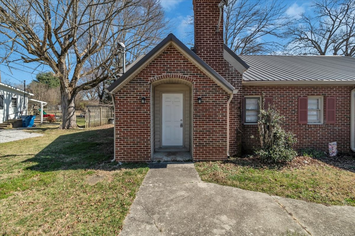 1015 Hills Chapel Road Manchester, TN 37355 - Photo 3 of 66 Gallery Image 3