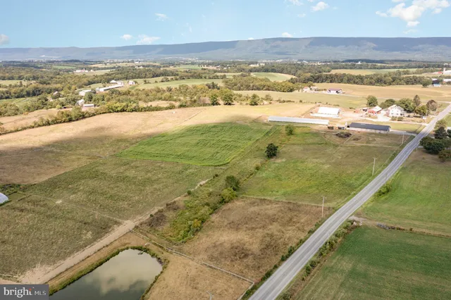 $729,900 | 72 Quigley Road, Newburg, PA 17240