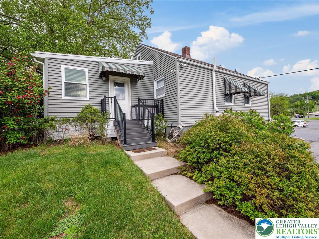 30 Morgan Hill Road Easton, PA 18042 - Photo 4 of 24 Gallery Image 4