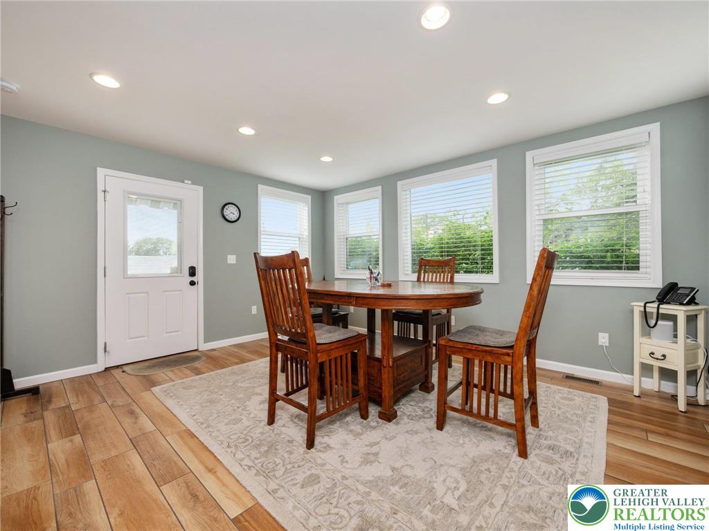 30 Morgan Hill Road Easton, PA 18042 - Photo 5 of 24 Gallery Image 5