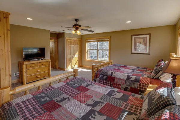 $325,000 | 5211 Ninebark Court Northwest, Walker, MN 56484