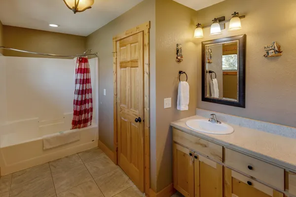$325,000 | 5211 Ninebark Court Northwest, Walker, MN 56484