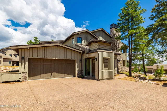 $5,000 | 3001 South Tourmaline Drive, Unit 28, Flagstaff, AZ 86005