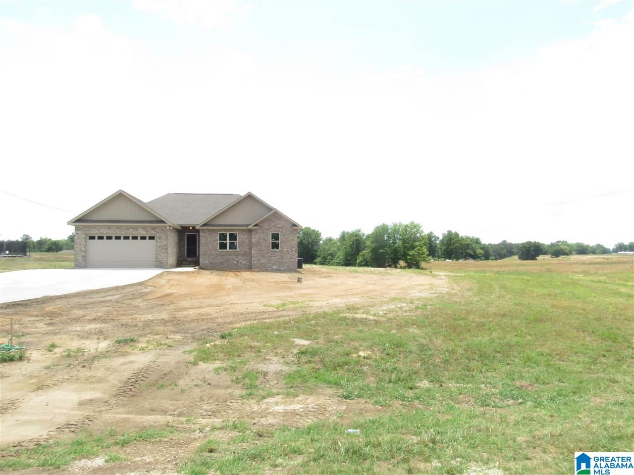 39 County Road 16 Clanton, AL 35045 - Photo 3 of 48