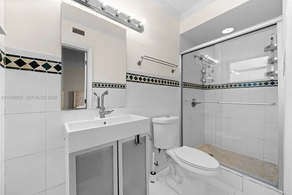 $4,800 | 261 188th Street, Unit 261, Sunny Isles Beach, FL 33160