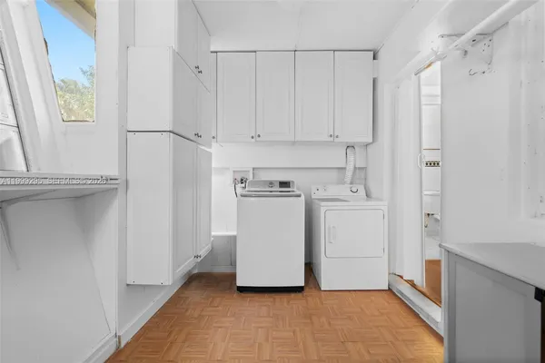 $4,800 | 261 188th Street, Unit 261, Sunny Isles Beach, FL 33160