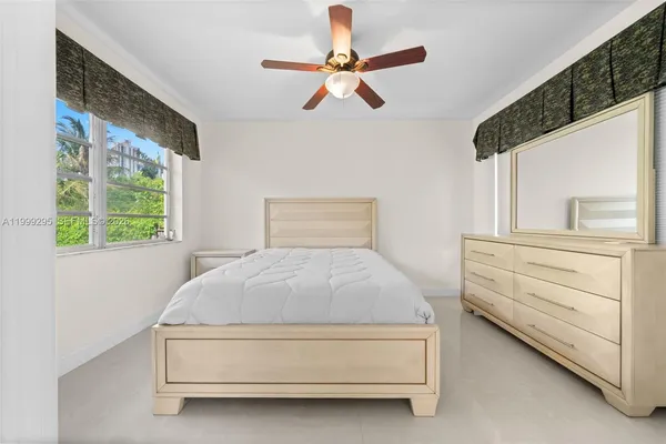 $4,800 | 261 188th Street, Unit 261, Sunny Isles Beach, FL 33160