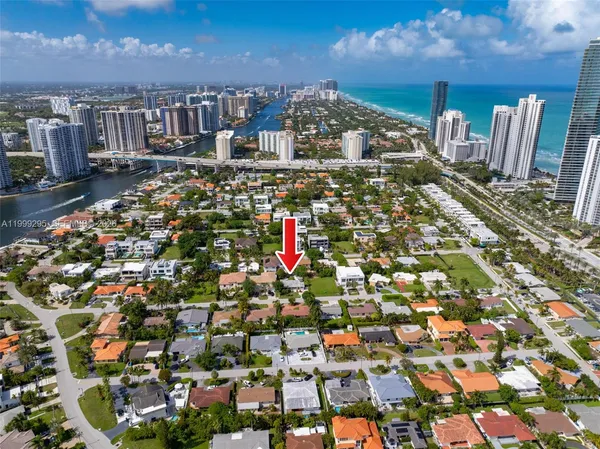 $4,800 | 261 188th Street, Unit 261, Sunny Isles Beach, FL 33160