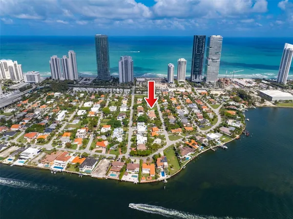 $4,800 | 261 188th Street, Unit 261, Sunny Isles Beach, FL 33160