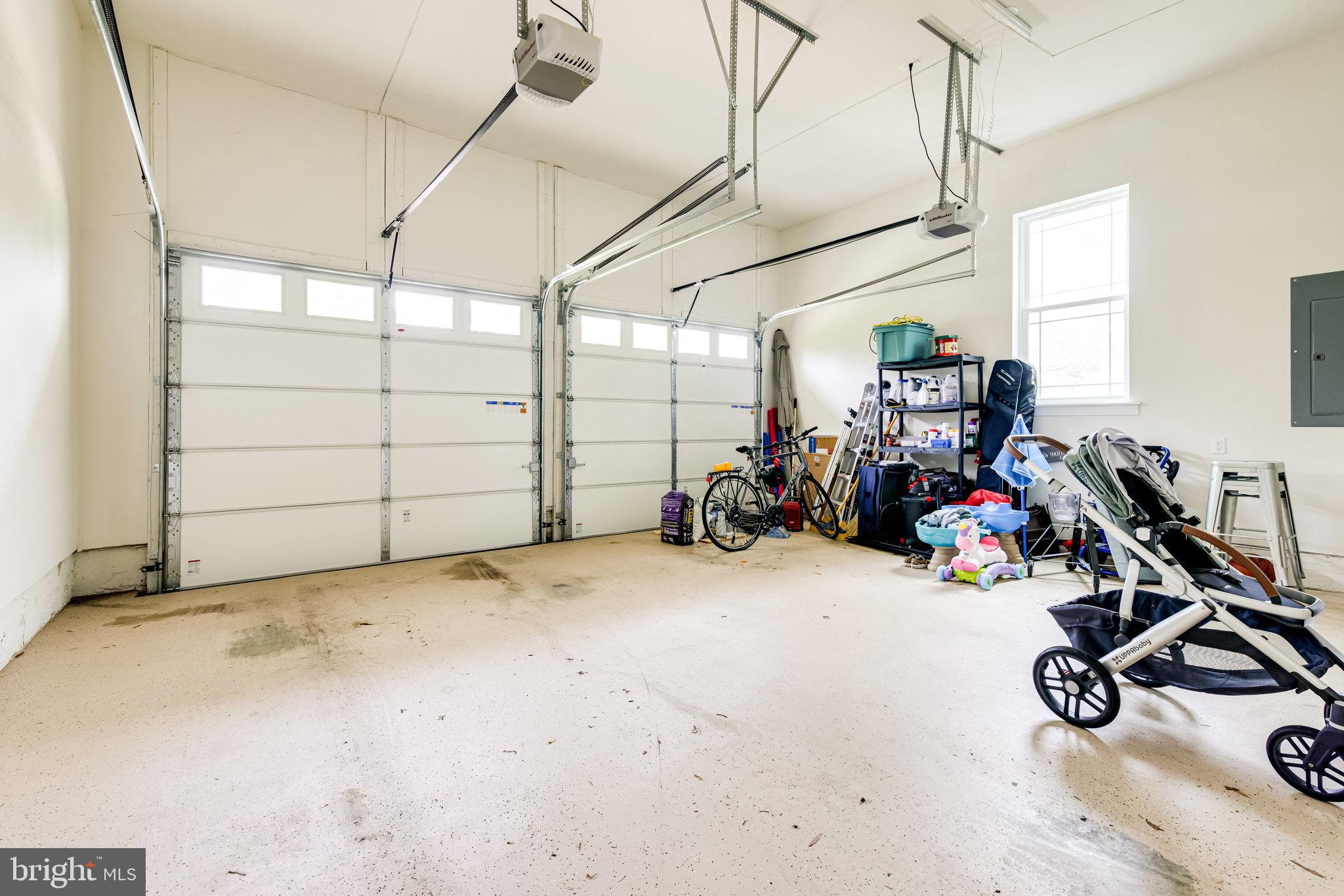 3003 Franklin Street Alexandria, VA 22306 - Photo 18 of 61 Oversize Two-Car Garage