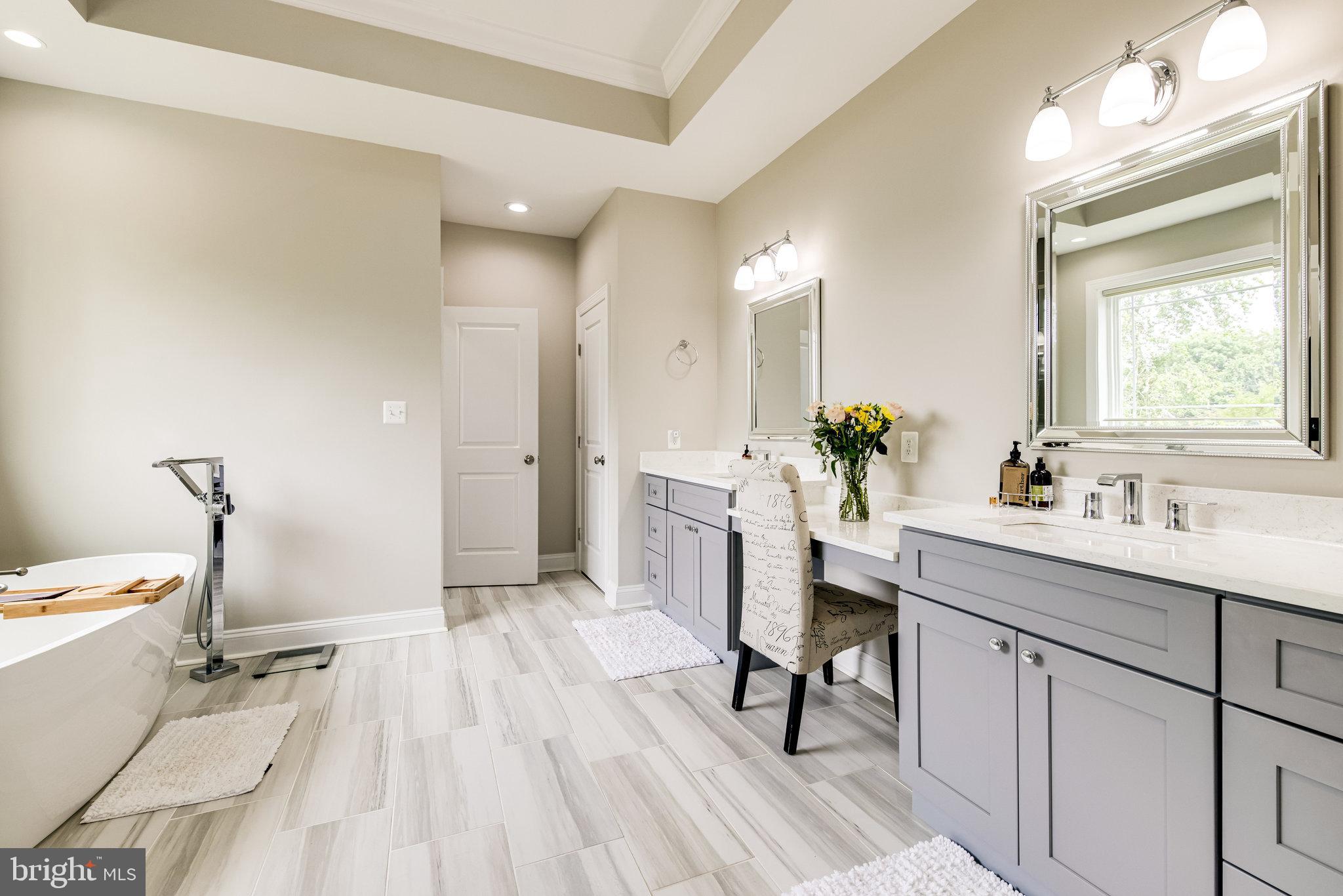 3003 Franklin Street Alexandria, VA 22306 - Photo 26 of 61 Primary Bath