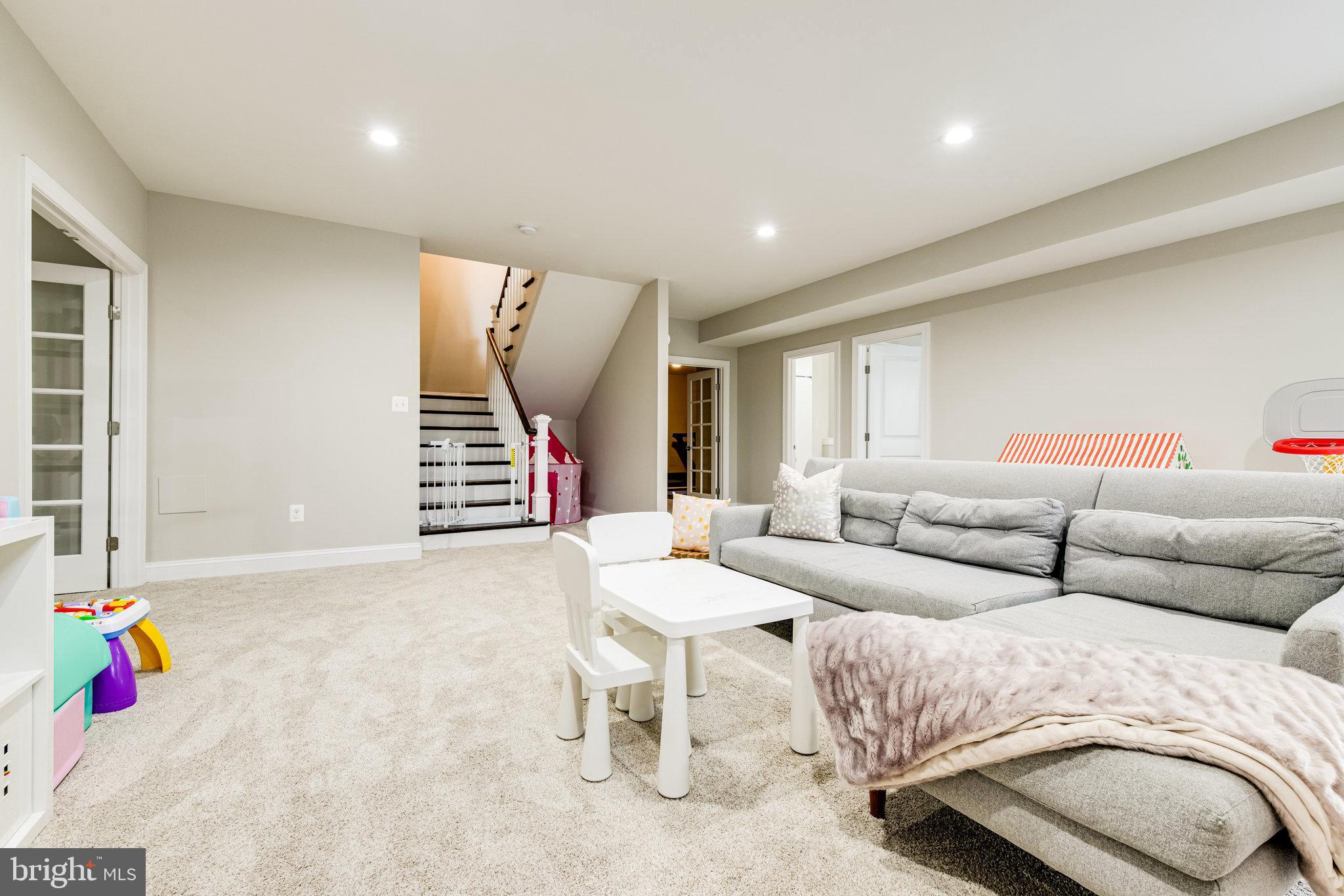 3003 Franklin Street Alexandria, VA 22306 - Photo 43 of 61