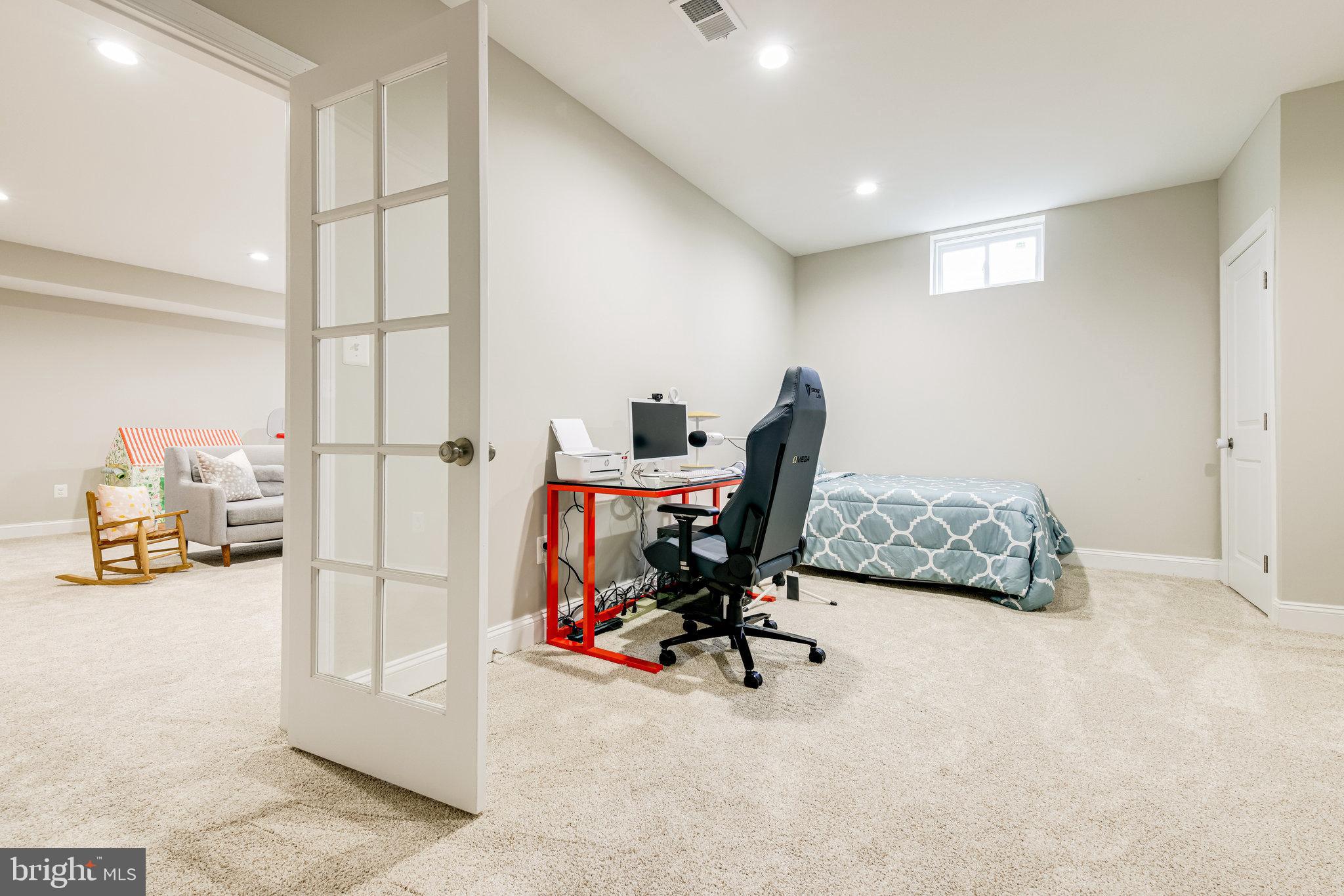 3003 Franklin Street Alexandria, VA 22306 - Photo 49 of 61 Flex Room for media room, office