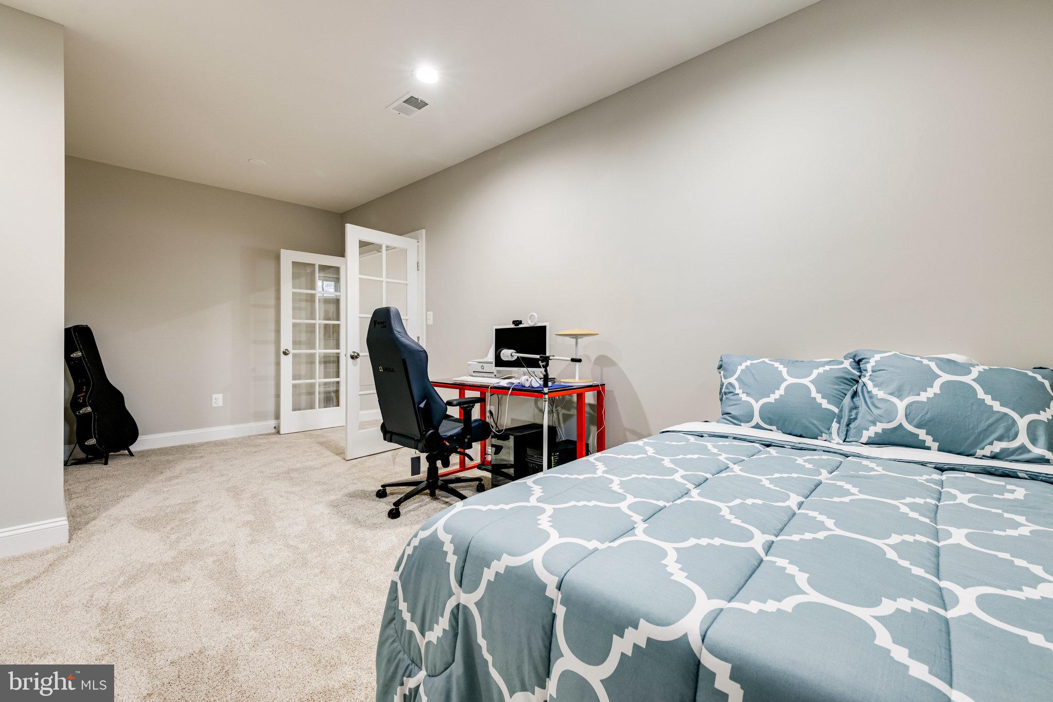 3003 Franklin Street Alexandria, VA 22306 - Photo 50 of 61