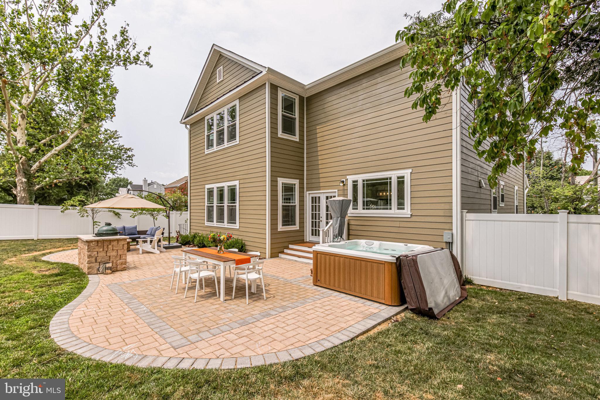 3003 Franklin Street Alexandria, VA 22306 - Photo 53 of 61 New Spacious Patio with Hot Tub