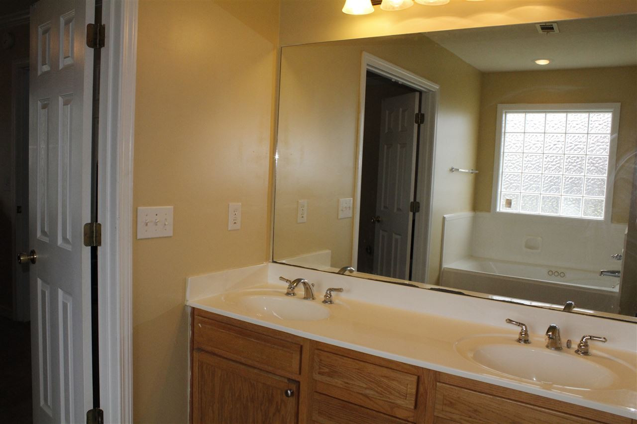 631 Oak Ridge Way Pearl, MS 39208 - Photo 13 of 24 Photo 13