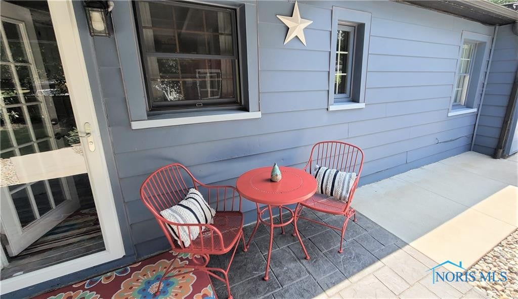 1304 Sand Ridge Road Bowling Green, OH 43402 - Photo 18 of 28 Photo 18