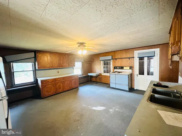 $169,999 | 109 North Baltimore Street, Dillsburg, PA 17019