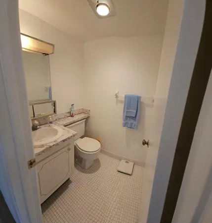 $95,900 | 300 Village Green Circle South, Unit 209, Palm Springs, FL 33461