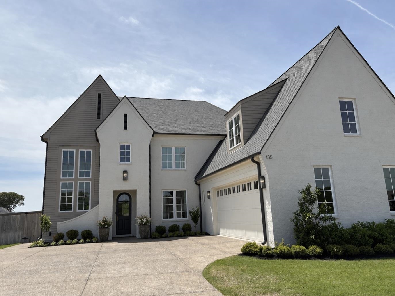 135 PIERPONT Court Collierville, TN 38017 - Photo 1 of 33