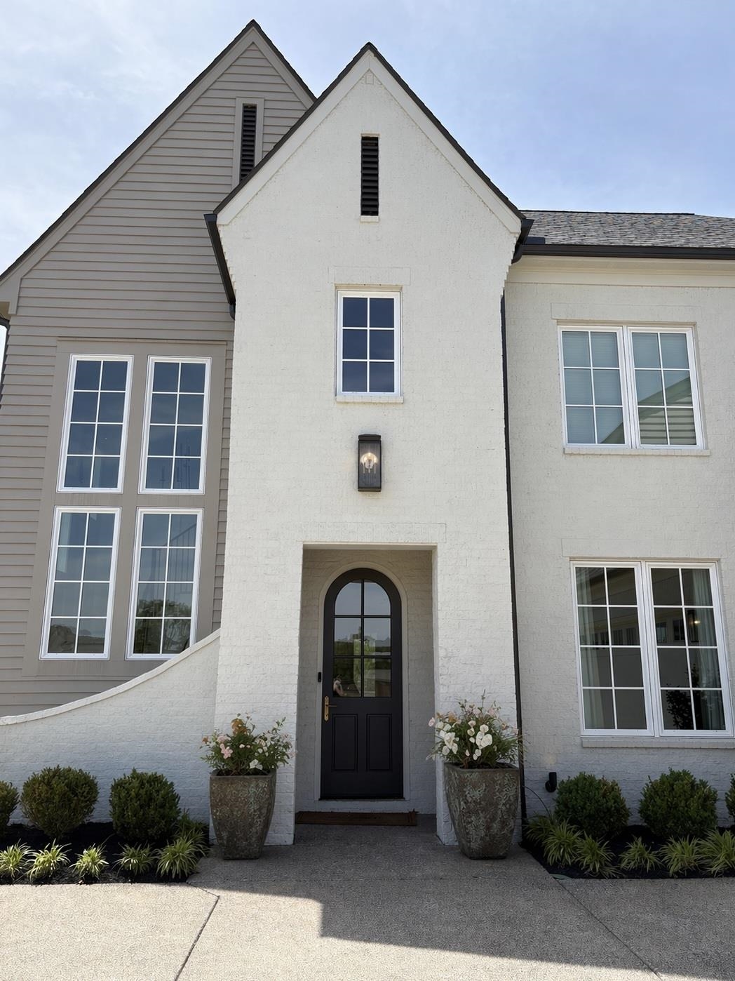 135 PIERPONT Court Collierville, TN 38017 - Photo 3 of 33