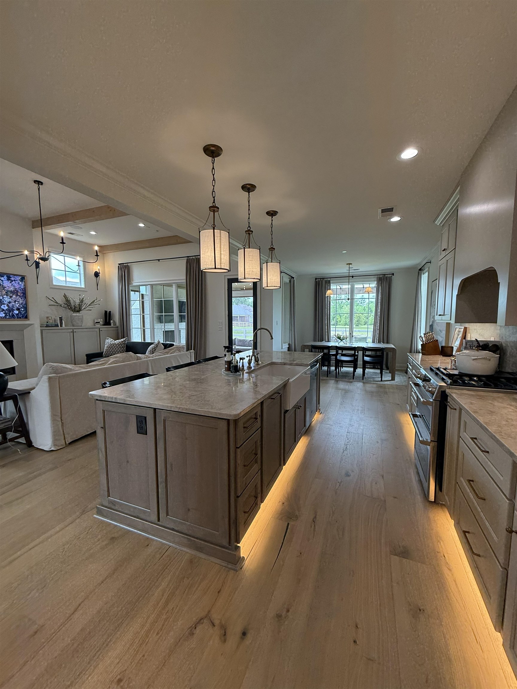 135 PIERPONT Court Collierville, TN 38017 - Photo 9 of 33