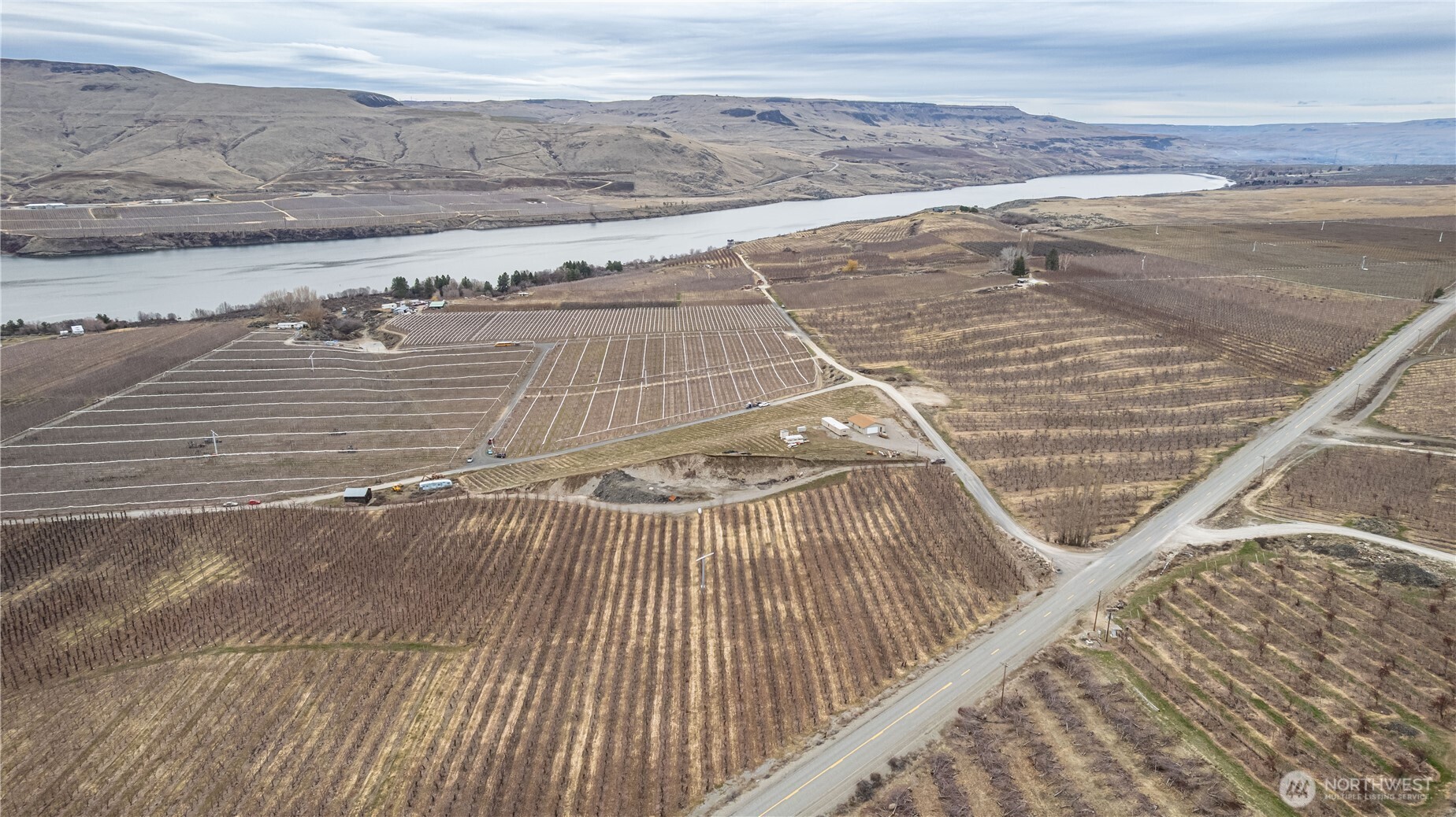 545 Jack Wells Road Bridgeport, WA 98813 - Photo 17 of 20