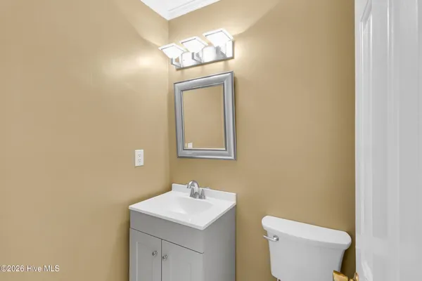 $335,000 | 224 East Palmer Drive, New Bern, NC 28560