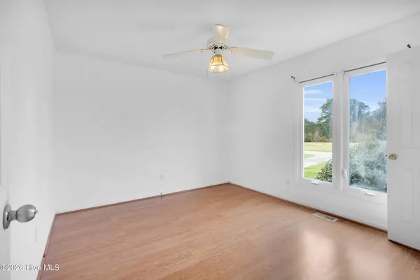 $335,000 | 224 East Palmer Drive, New Bern, NC 28560