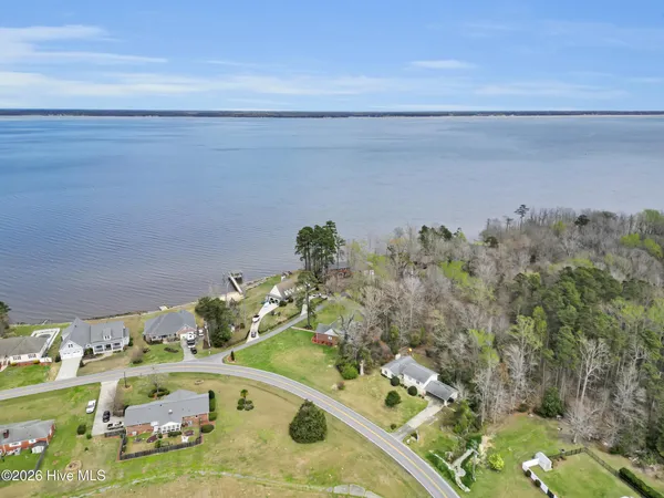$335,000 | 224 East Palmer Drive, New Bern, NC 28560