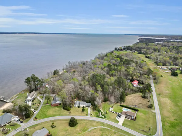 $335,000 | 224 East Palmer Drive, New Bern, NC 28560