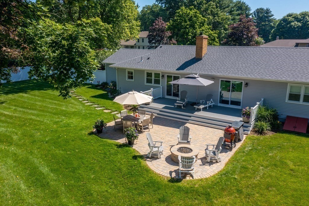 48 Willow Brook Road Longmeadow, MA 01106 - Photo 3 of 42 Gallery Image 3