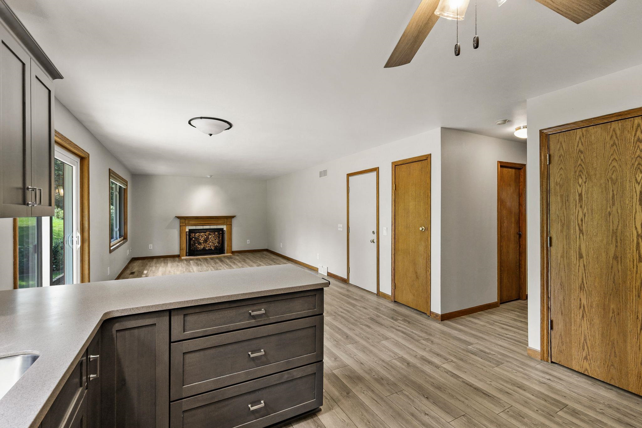 3702 Spring Hill Court Middleton, WI 53562 - Photo 12 of 50 Gallery Image 12