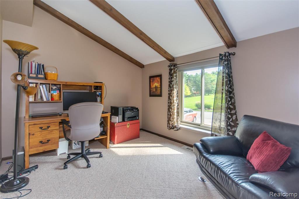 1460 Deerhurst Lane Rochester Hills, MI 48307 - Photo 16 of 30