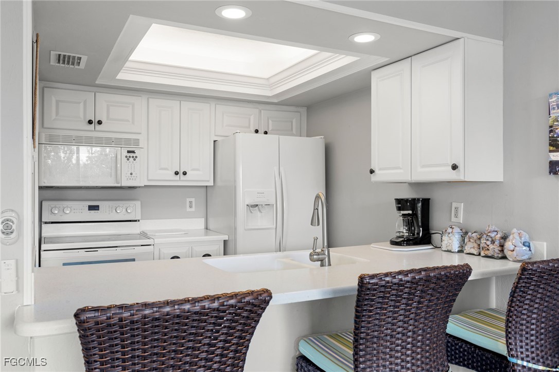 1039 Beach Road, Unit 104 Sanibel, FL 33957 - Photo 11 of 50