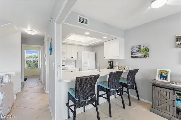 $549,000 | 1039 Beach Road, Unit 104, Sanibel, FL 33957