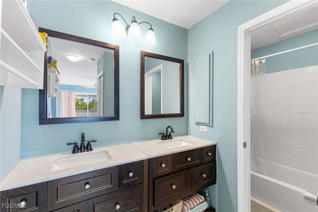 1039 Beach Road, Unit 104 Sanibel, FL 33957 - Photo 23 of 50