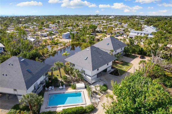 $549,000 | 1039 Beach Road, Unit 104, Sanibel, FL 33957