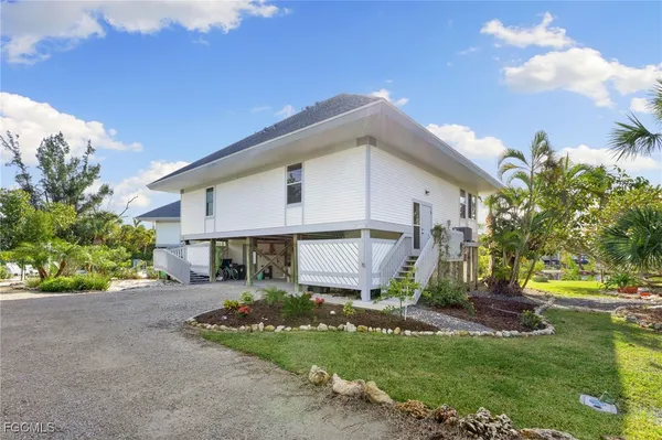 $549,000 | 1039 Beach Road, Unit 104, Sanibel, FL 33957