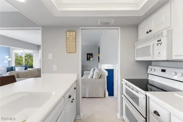 $549,000 | 1039 Beach Road, Unit 104, Sanibel, FL 33957