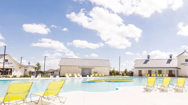 $693,900 | 113 Keuchel Lane, Liberty Hill, TX 78642