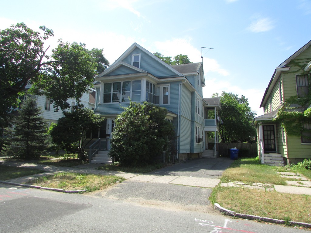97-99 Noel Street Springfield, MA 01108 - Photo 2 of 12 Gallery Image 2