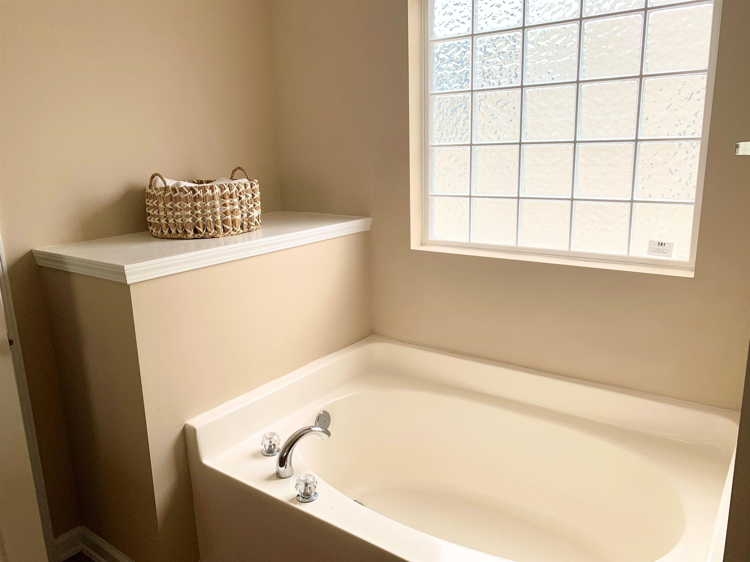2008 Tennessee Road Durham, NC 27704 - Photo 9 of 13 Master Bath/Spa