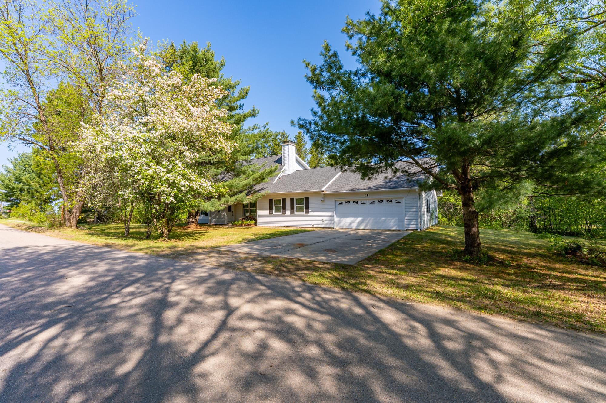 11 East Ahola Road Ely, MN 55731 - Photo 1 of 34 Gallery Image 1