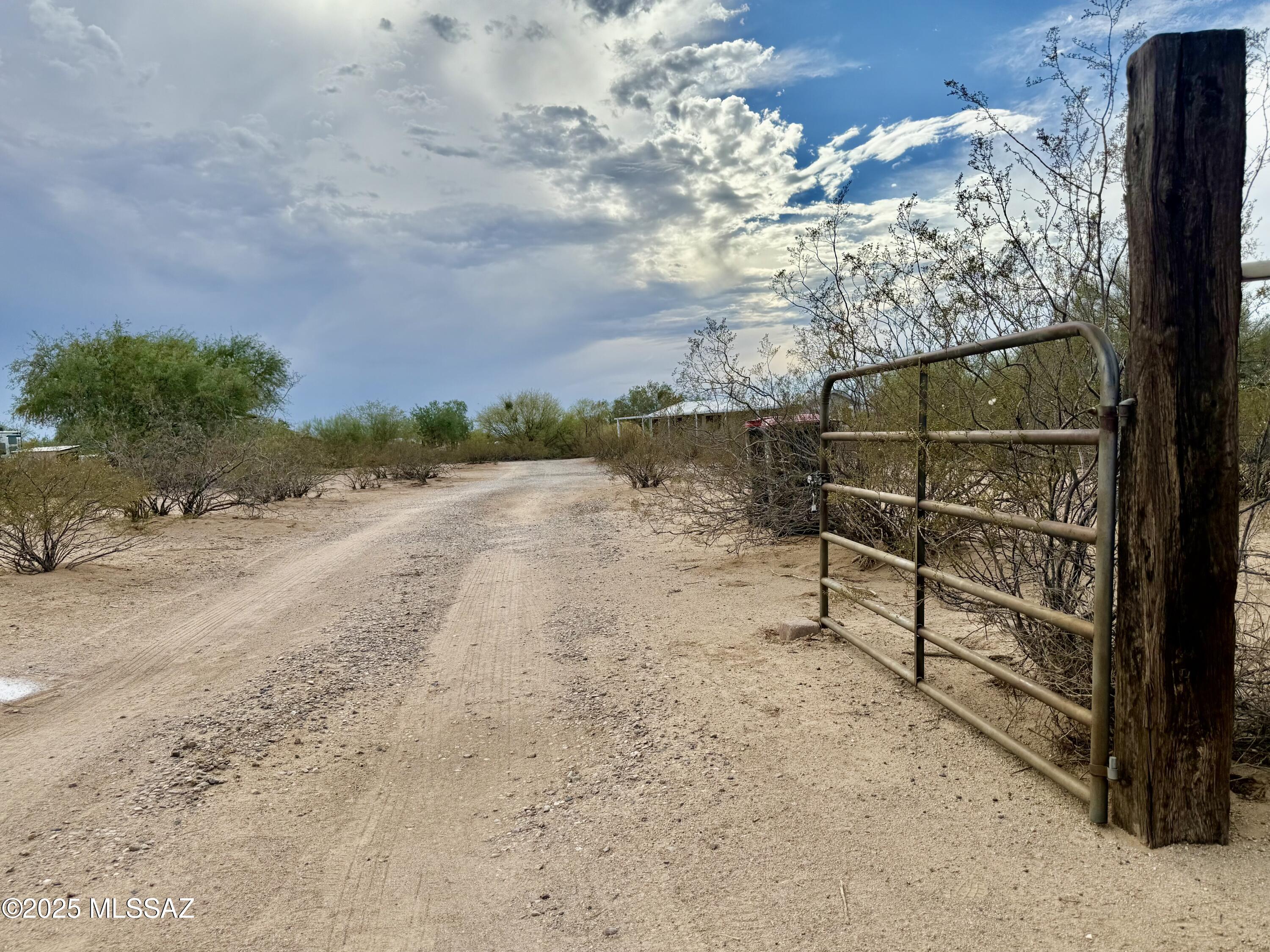 7855 North Prorodeo Road Tucson, AZ 85743 - Photo 18 of 21 Gallery Image 18
