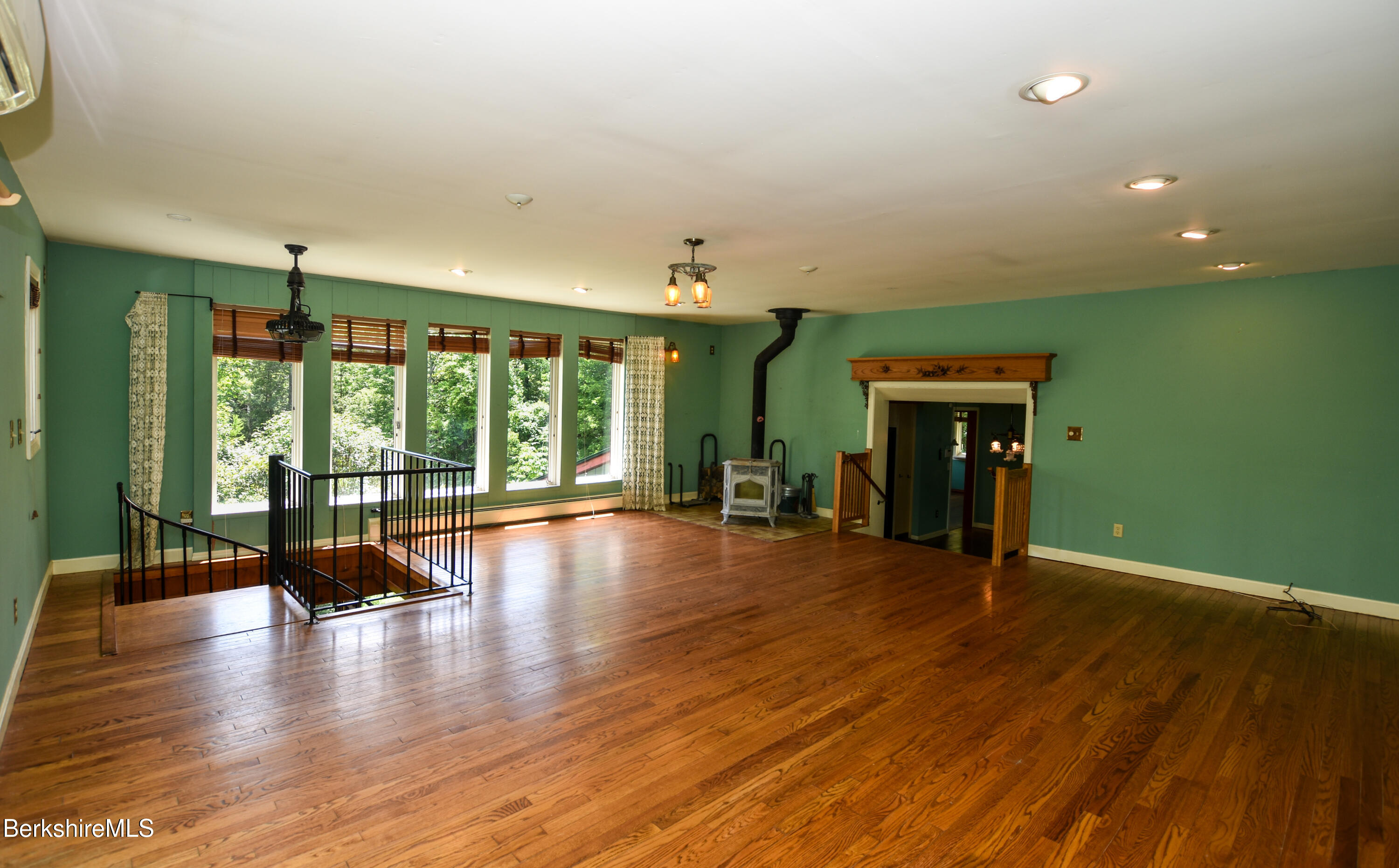 445 County Road Becket, MA 01223 - Photo 2 of 20 DSC_3347-2